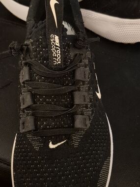 Nike React Escape RN Black with White Logo Running Shoe (Needs Insole)